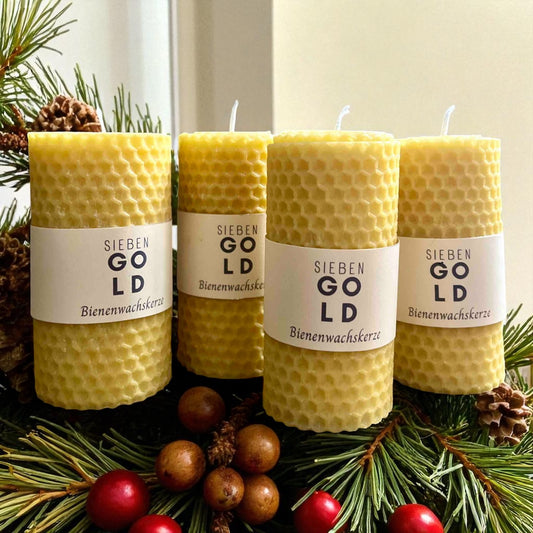 Gerollte Adventskranzkerzen aus Bienenwachs im 4er Set