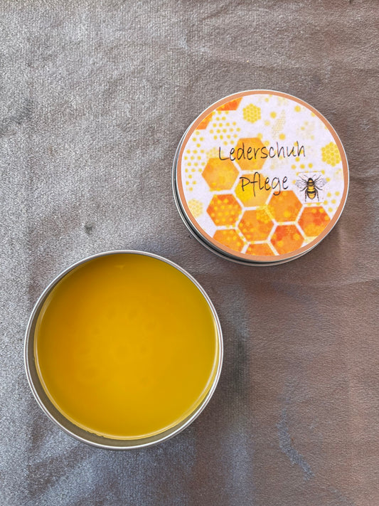 Schuh- und Lederpflege mit Bienenwachs