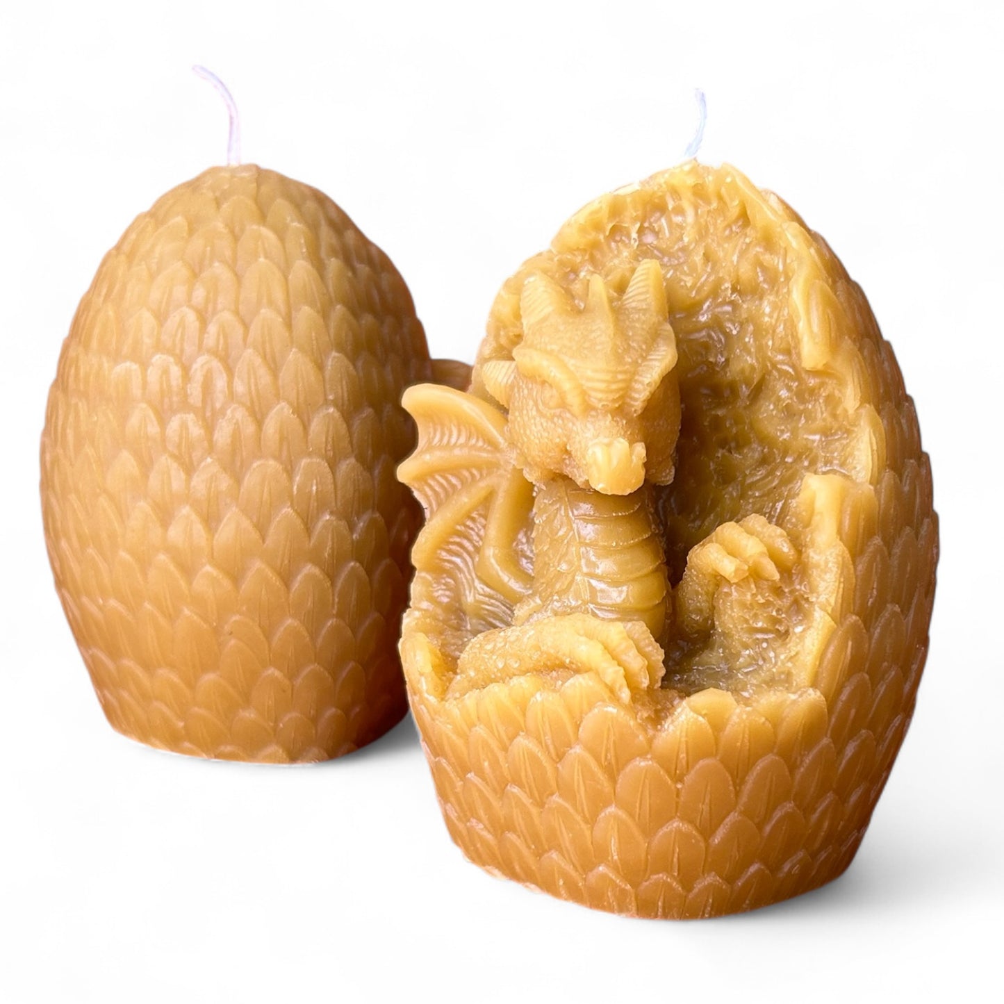 Drache im Ei als Bienenwachskerze