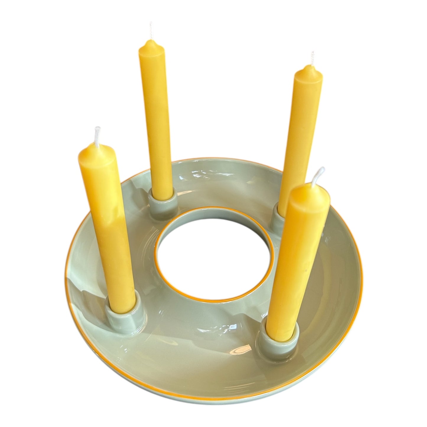 Moderne Tischkerzen aus Bienenwachs