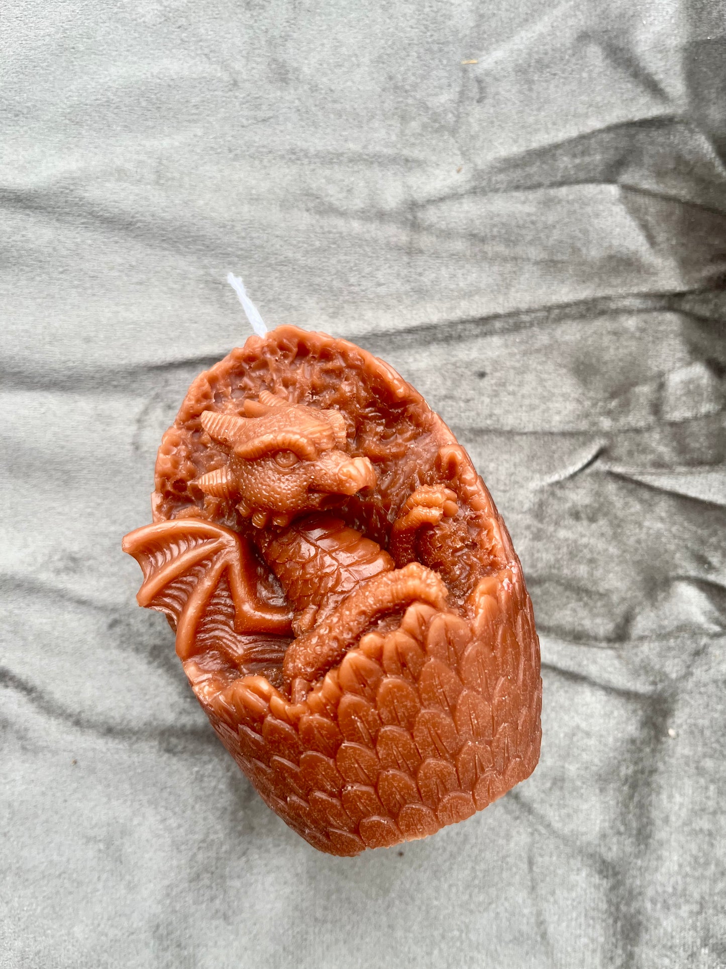Drachenkerze aus Bienenwachs