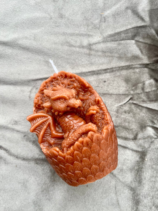 Drachenkerze aus Bienenwachs