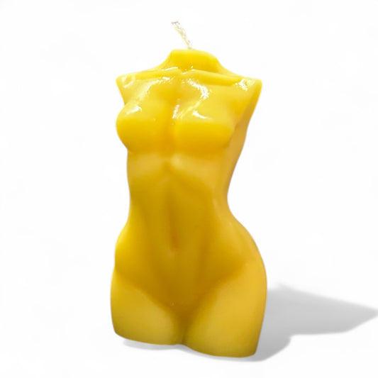 Weiblicher Torso als Bienenwachskerze